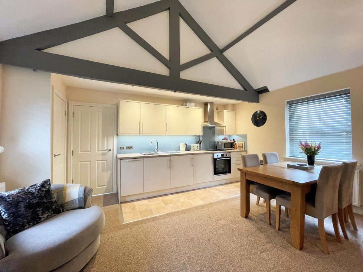 Arthurs Cottage -Charming Courtyard Cottage In The Heart Of Kendal, The Lake District Exterior photo